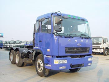 华菱之星牵引汽车 hn4250p43clm3