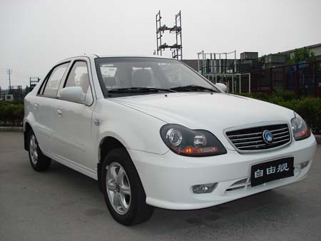 吉利美日轿车 mr7151lpg