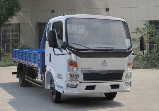 豪泺载货汽车 zz1047c2813c1y38