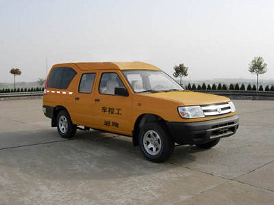 东风工程车 zn5023xgch2x