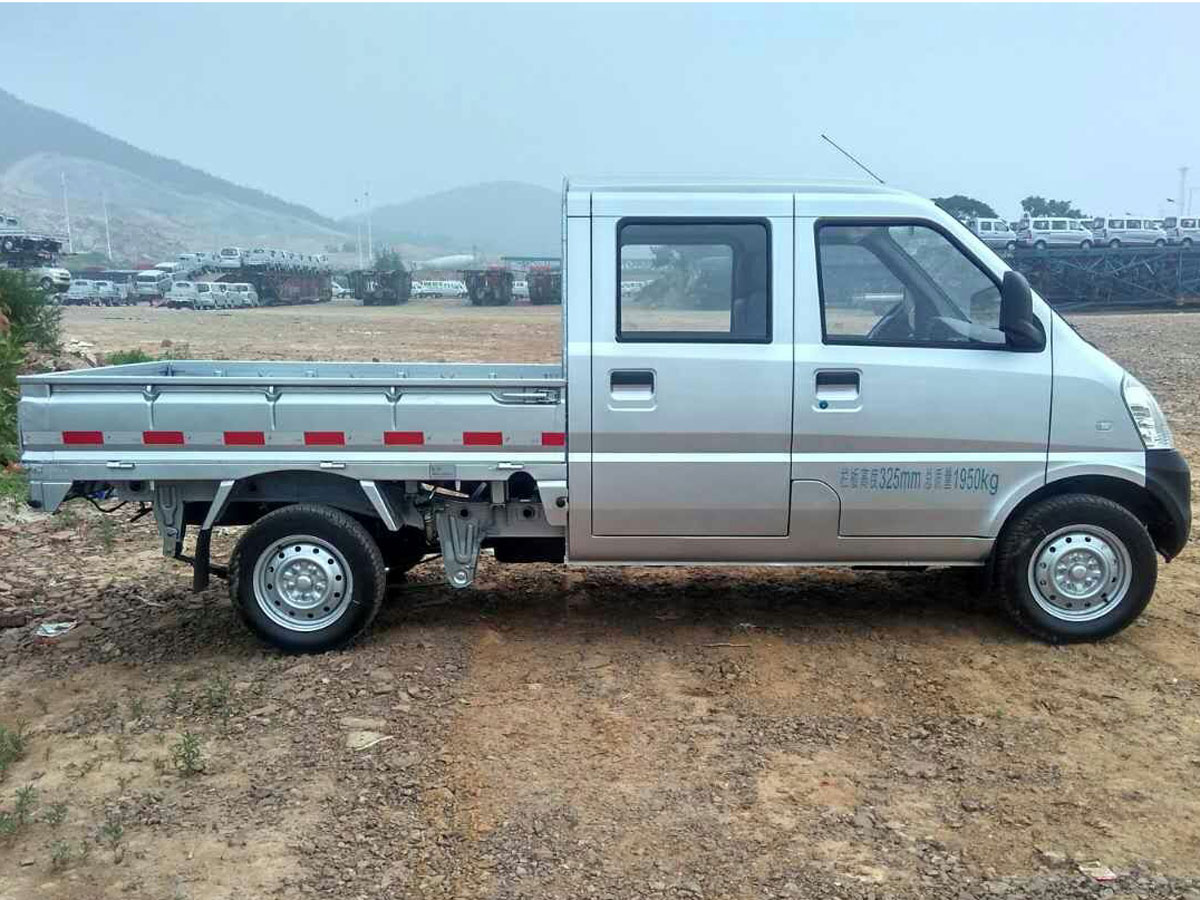 五菱双排座货车 lzw1029spya