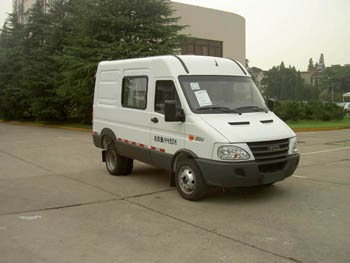 依维柯纯电动厢式运输车 nj5047xxycev1