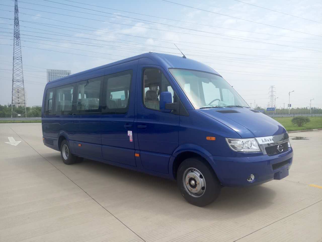 长江纯电动客车 fdc6810tdabev08