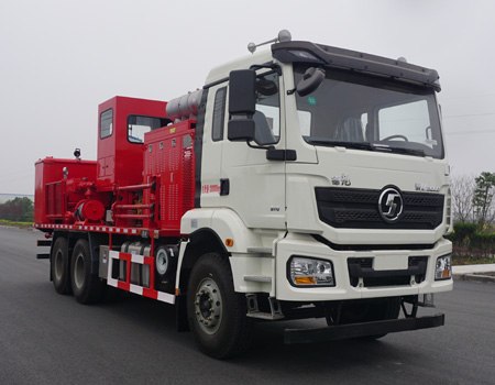 四机压裂车 sjx5206tyl70