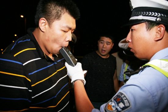 醉酒驾驶机动车从重处罚八种情形