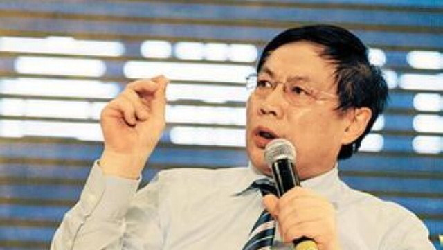 任志强炮轰电动汽车 只是将污染换了个位置