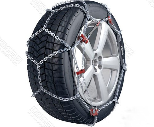 为了冬季行车不遭罪需要备齐随车保障品