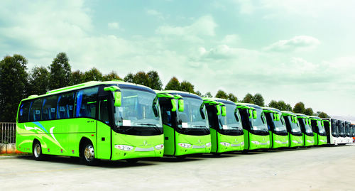 金旅新能源客车批量投入乐山旅游市场