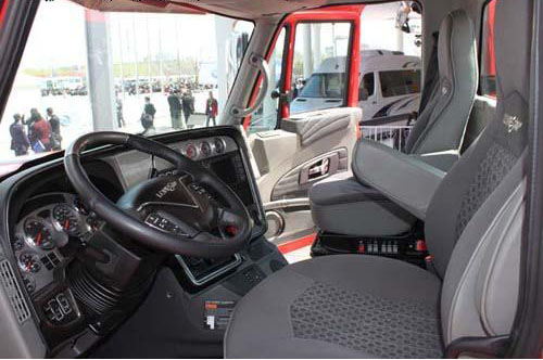 洲际物流酷车 点评万国长头车Lonestar