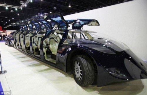 未来超级巴士:时速可达255公里