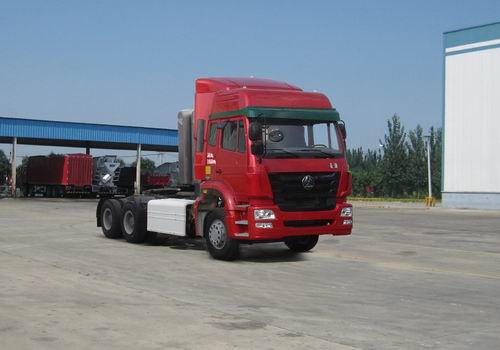 马来西亚客户参观重汽洽谈豪瀚产品出口业务