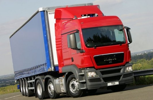 试驾曼TGS 6x4 牵引车