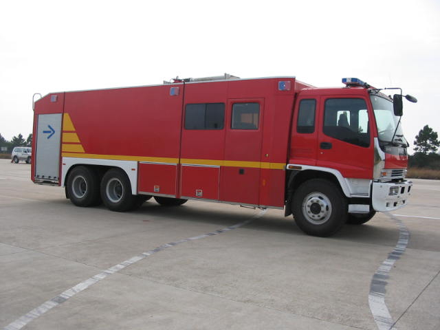 海潮泡沫消防车 bxf5240gxfpm110w