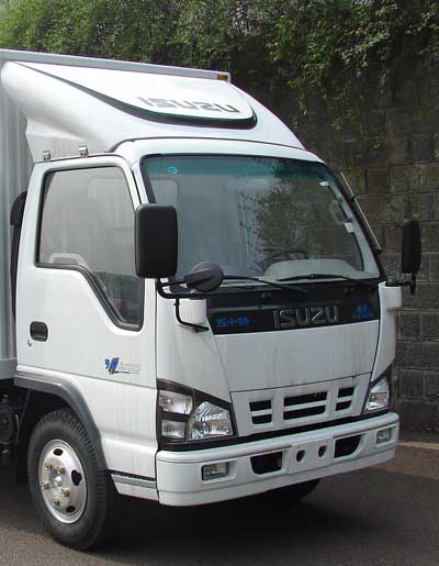 五十铃厢式货车 ql5070xhkxr