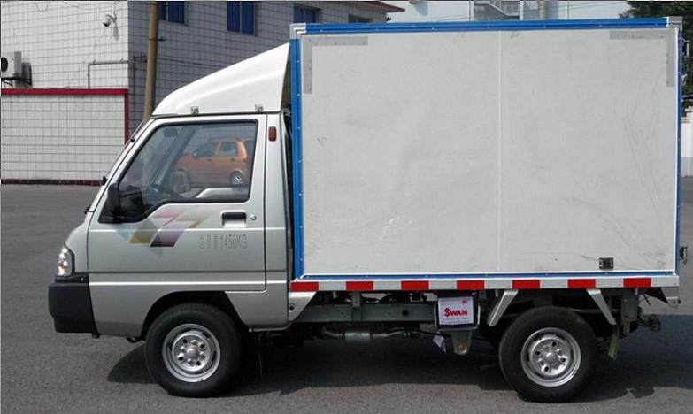 五菱厢式运输车 lzw5010xxynn3图片