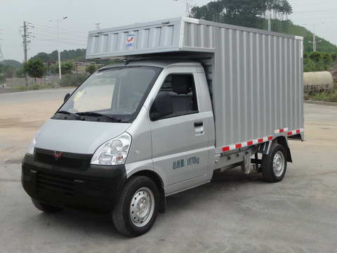 五菱厢式运输车 lqg5029xxybfa