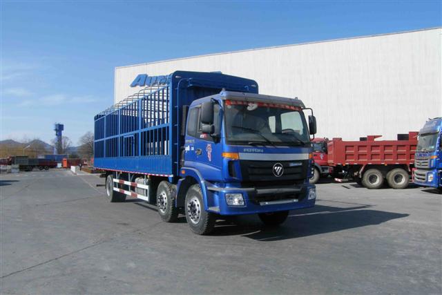 欧曼仓栅式运输车 bj5202ccy-1