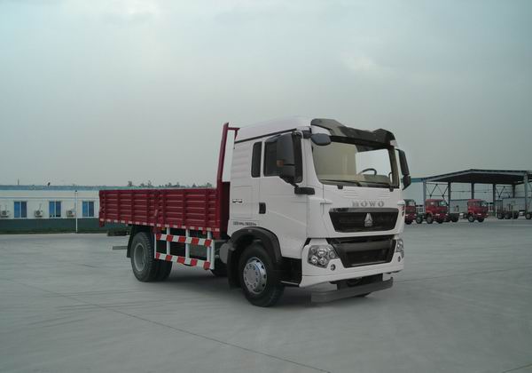 豪泺载货汽车 zz1167h421gd1