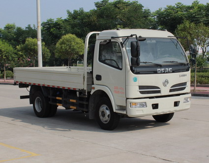 东风股份 多利卡 轻卡 143马力 4×2 栏板式 单排 载货车 eq1041s8bdb