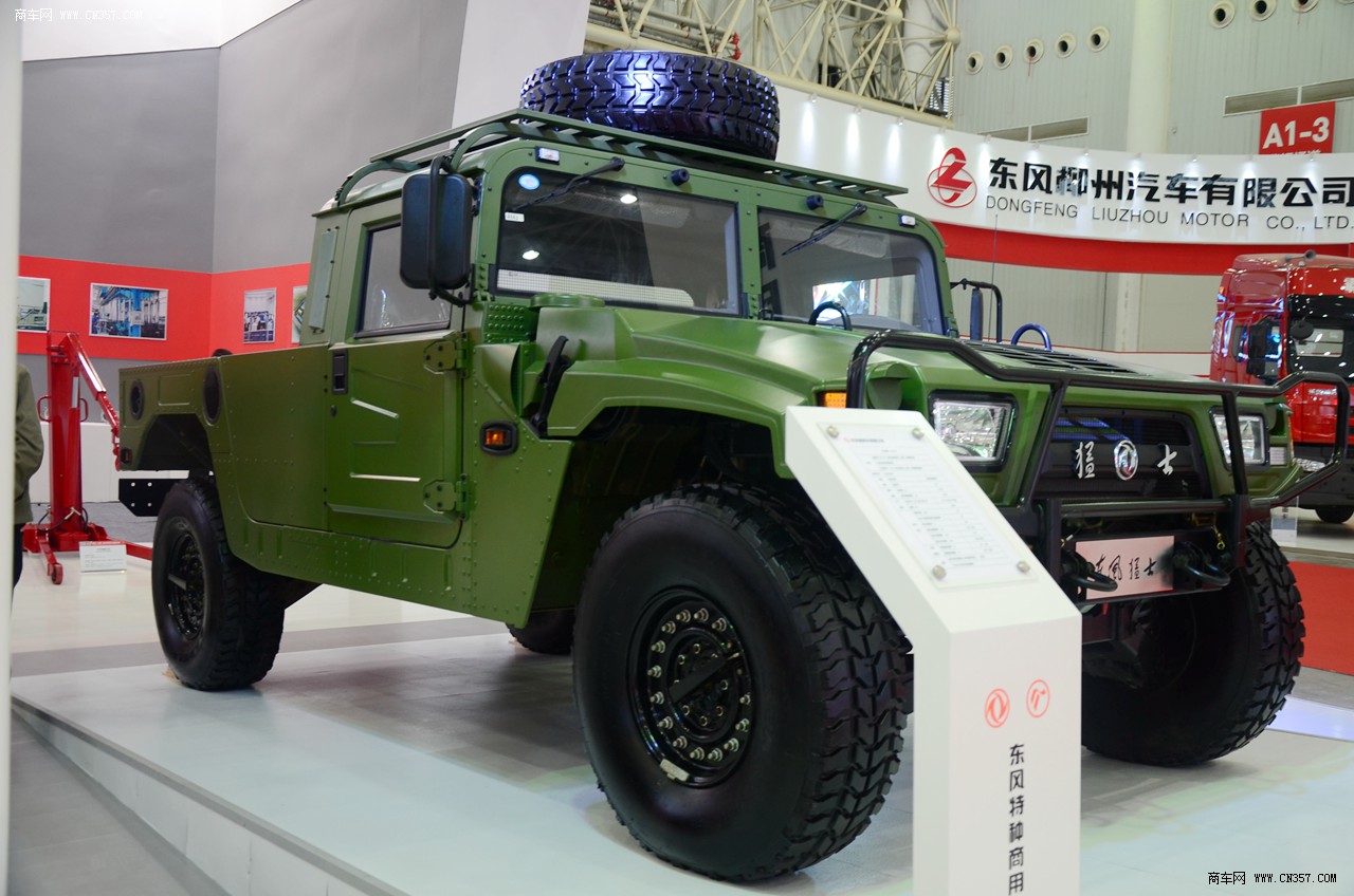东风 猛士 4x4 长头硬顶皮卡