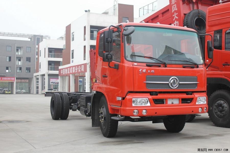 东风 天锦 中卡 160马力 4×2 栏板式 排半 载货车 dfl1120b18