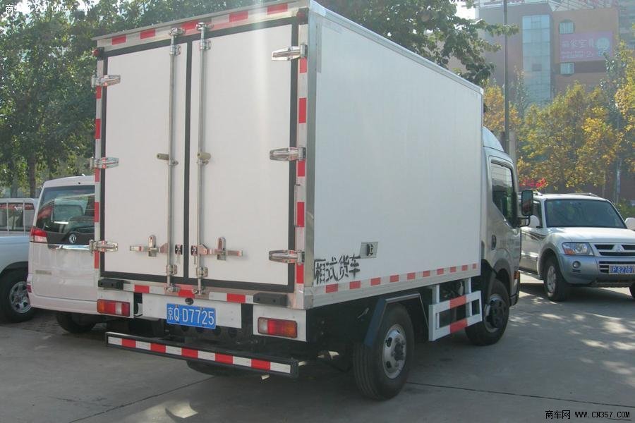 郑州日产 凯普斯达 130马力 厢式 单排 轻卡 zn5040xxya1z4