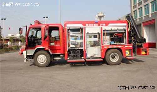 云溪消防大队迎来新战友抢险救援车