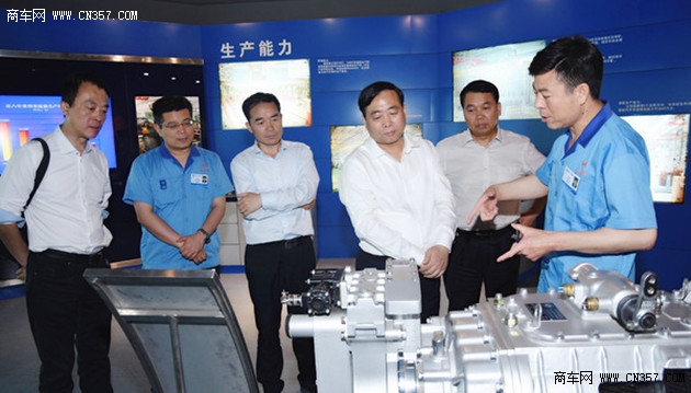 陕西省副省长莅临法士特调研指导工作