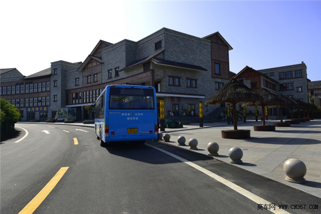 厦门金旅:中国水都丹江口的绿色公交行动