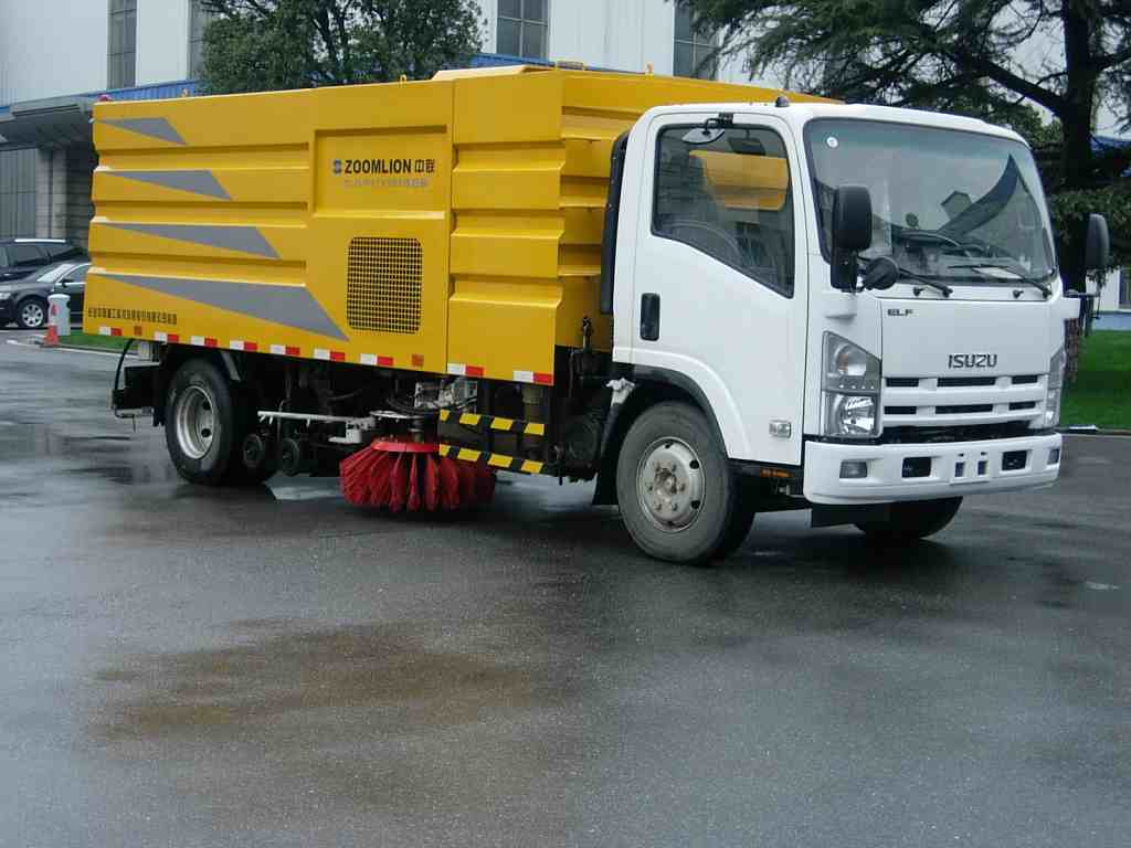 中联洗扫车 ZLJ5100TXSE4