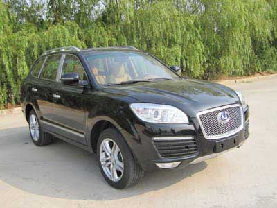 华泰宝利格运动型乘用车 SDH6460DFM5