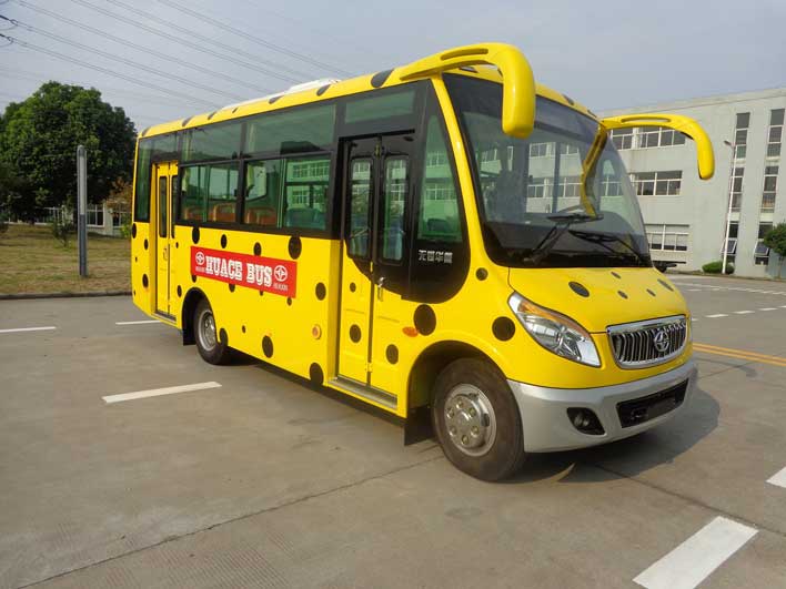 华新城市客车 HM6601CFD4X