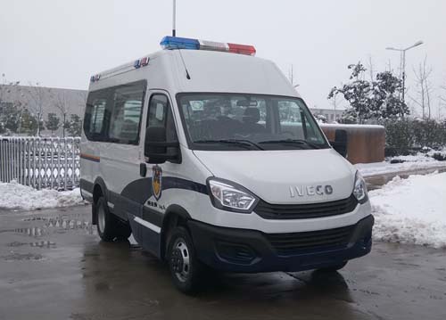 依维柯依维柯牌NJ5046XQCF2E型囚车 NJ5046XQCF2E