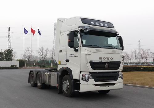 豪沃牵引汽车 ZZ4257V324HF1B