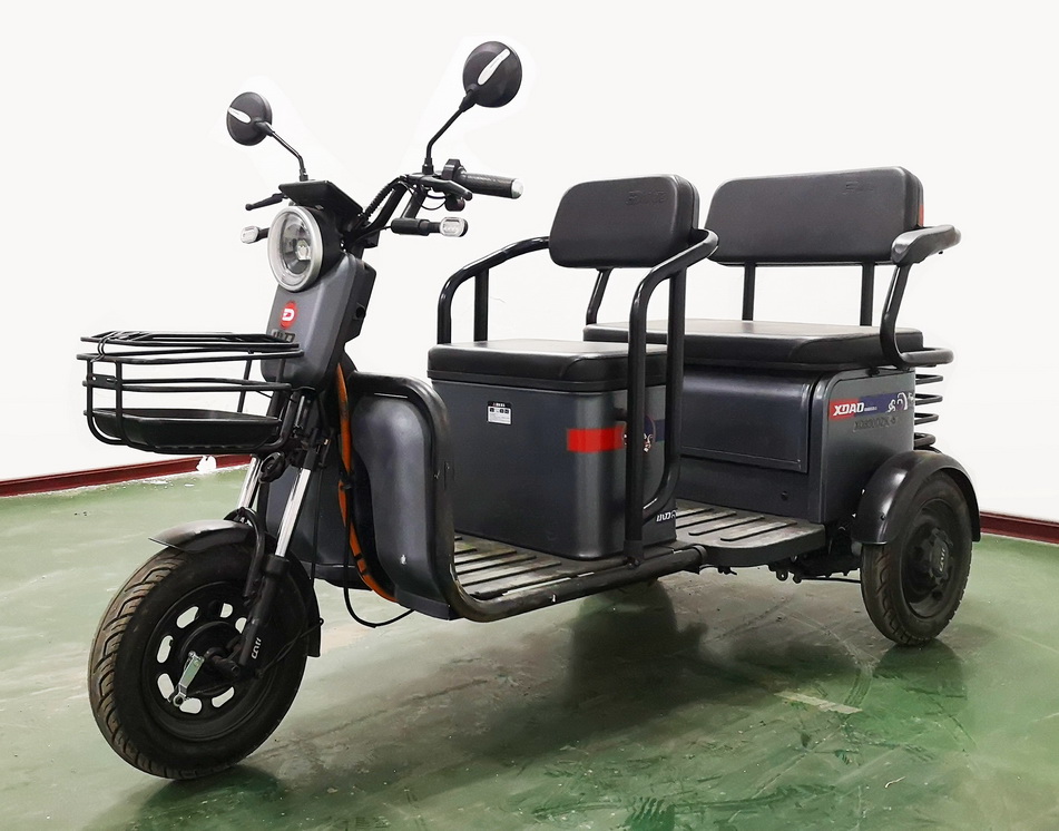 小刀电动正三轮摩托车 XD800DZK-5