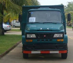 华川牌 dz3042a 自卸汽车