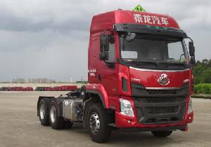 乘龙牌 LZ4252H5DB 危险品运输半挂牵引车