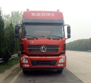 东风牌 DFH5250CCYAXV 仓栅式运输车