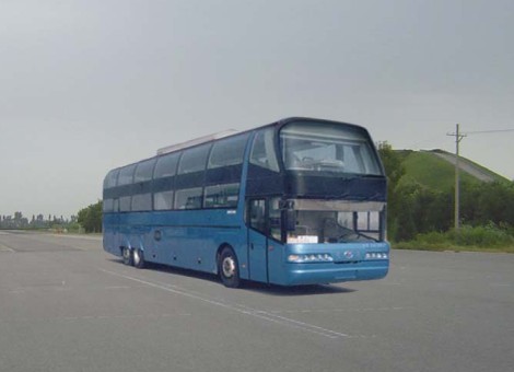 青年豪华卧铺客车 jnp6137we