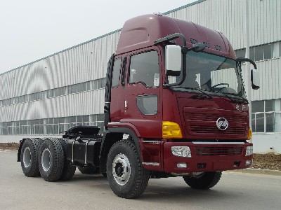 凌野牵引汽车 nj4250dbw