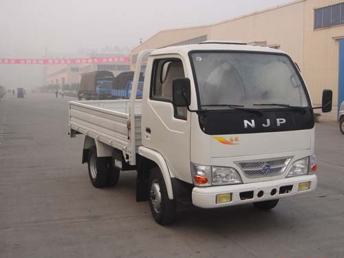 南骏轻型载货汽车 cnj1020wd24a