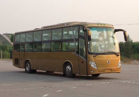 骏马卧铺客车 slk6128f53w