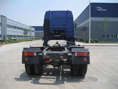 东方红半挂牵引汽车 lt4209bm