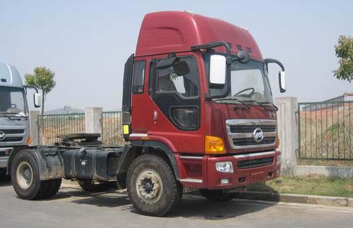 凌野牵引汽车 nj4180dbw1