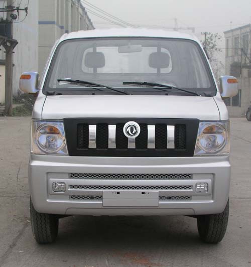 东风载货汽车 eq1021tf12