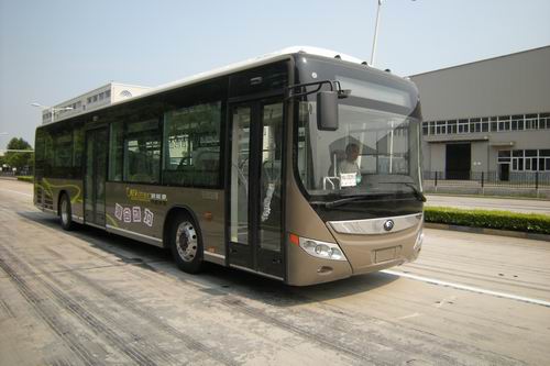 宇通混合动力电动城市客车 zk6126mgqa9