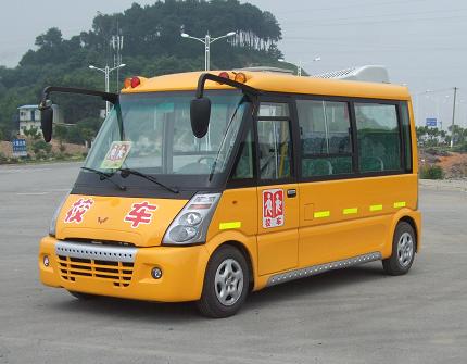 五菱小学生校车 gl6505xq