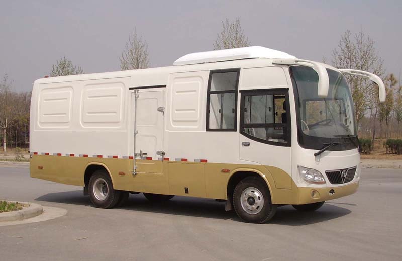 少林厢式运输车 slg5090xxyc4e