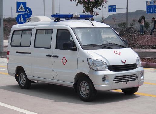 五菱救护车 lqg5022xjhlbf