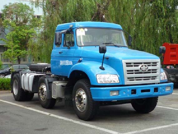 解放长头柴油牵引车 ca4251k2r5t3ea80